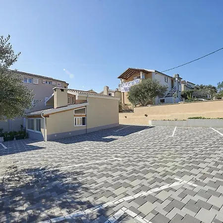 Mavarstica 17803d Traù