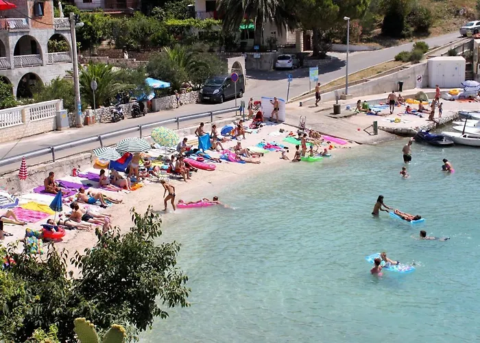 Mavarstica 17803d Appartement Trogir