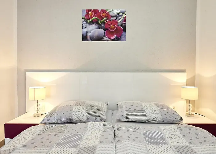 Appartement Mavarstica 17803d *