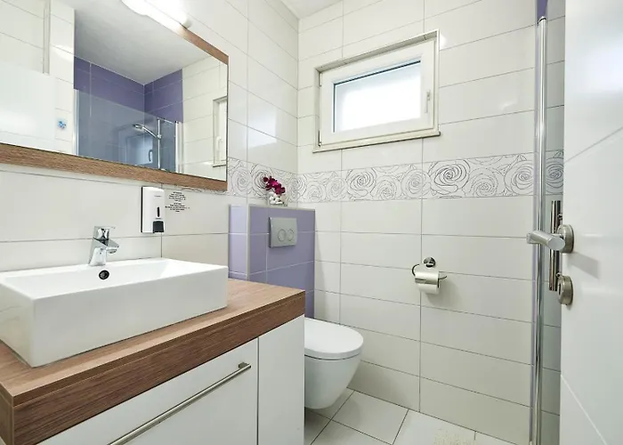 Mavarstica 17803d Appartement Trogir