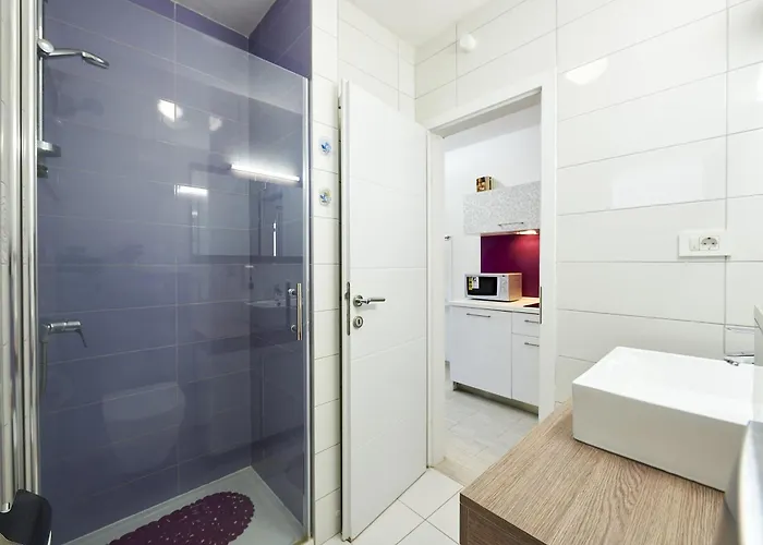 Appartement Mavarstica 17803d *